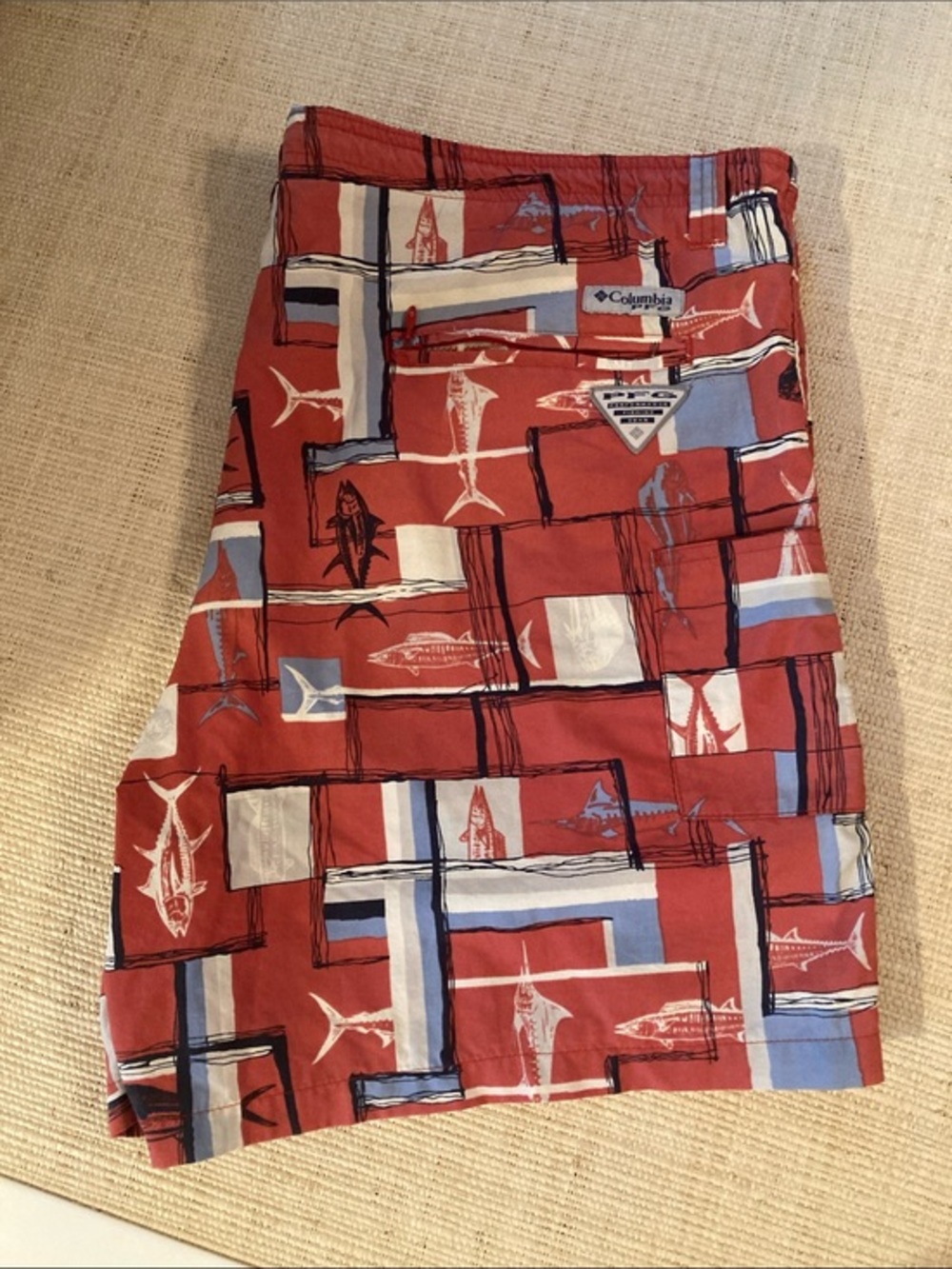 Columbia PFG swim trunks Men's Red Patterned Swim Shorts Sz L